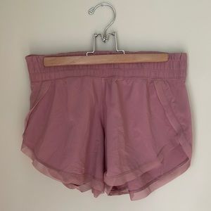 lululemon athletica shorts- size 6